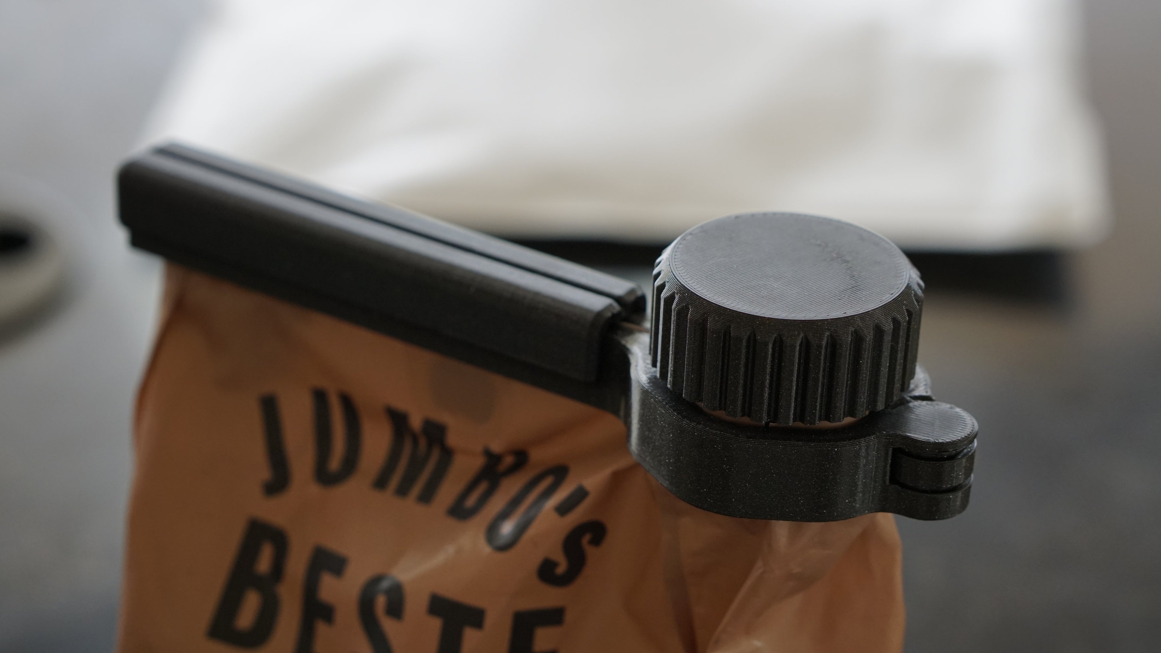 Luchtdichte Koffiebonen Sluitclip met Handige Gieter | Koffie Accessoire